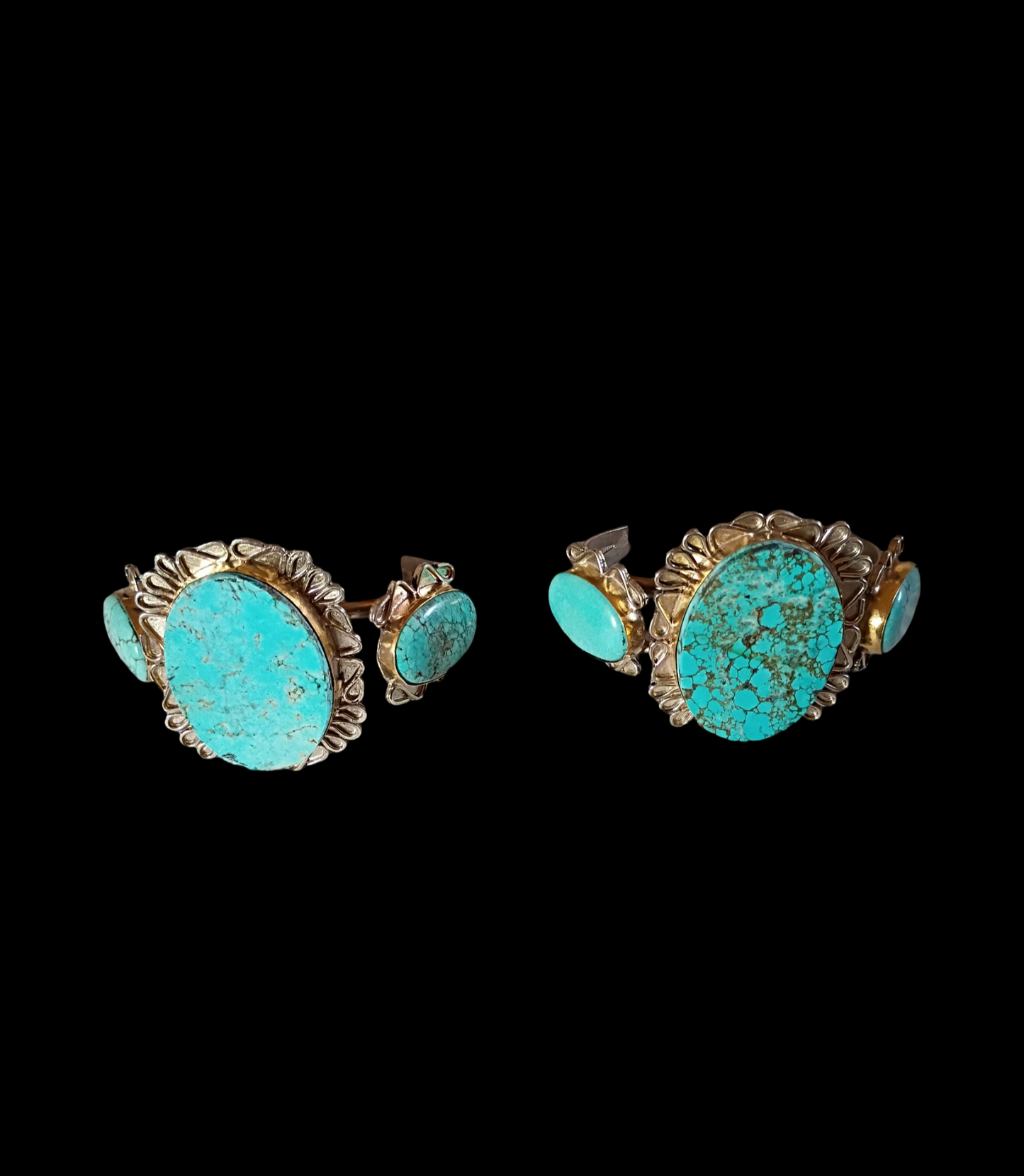 55.75in turquoise cuff bracelet